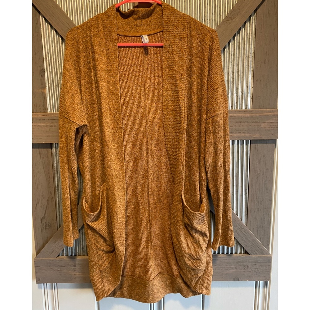 z supply cardigan medium